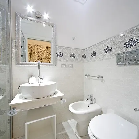Bed & Breakfast La Dimora Del Marchese 3*
